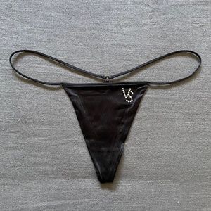 Victoria’s Secret Very Sexy VS V-String
